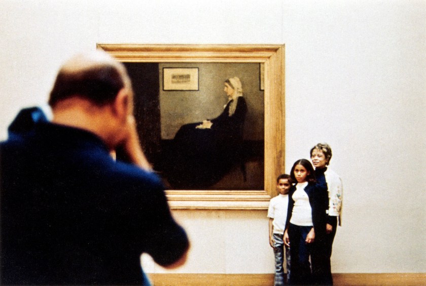 Luigi Ghirri, Paris 1972 © Eredi Luigi Ghirri